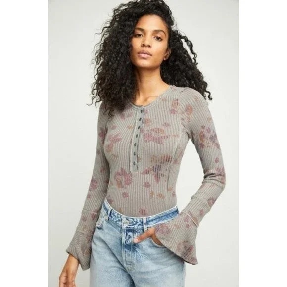 Free People Layer Me Henley in Washed Floral Grey, size XS - Picture 6 of 13